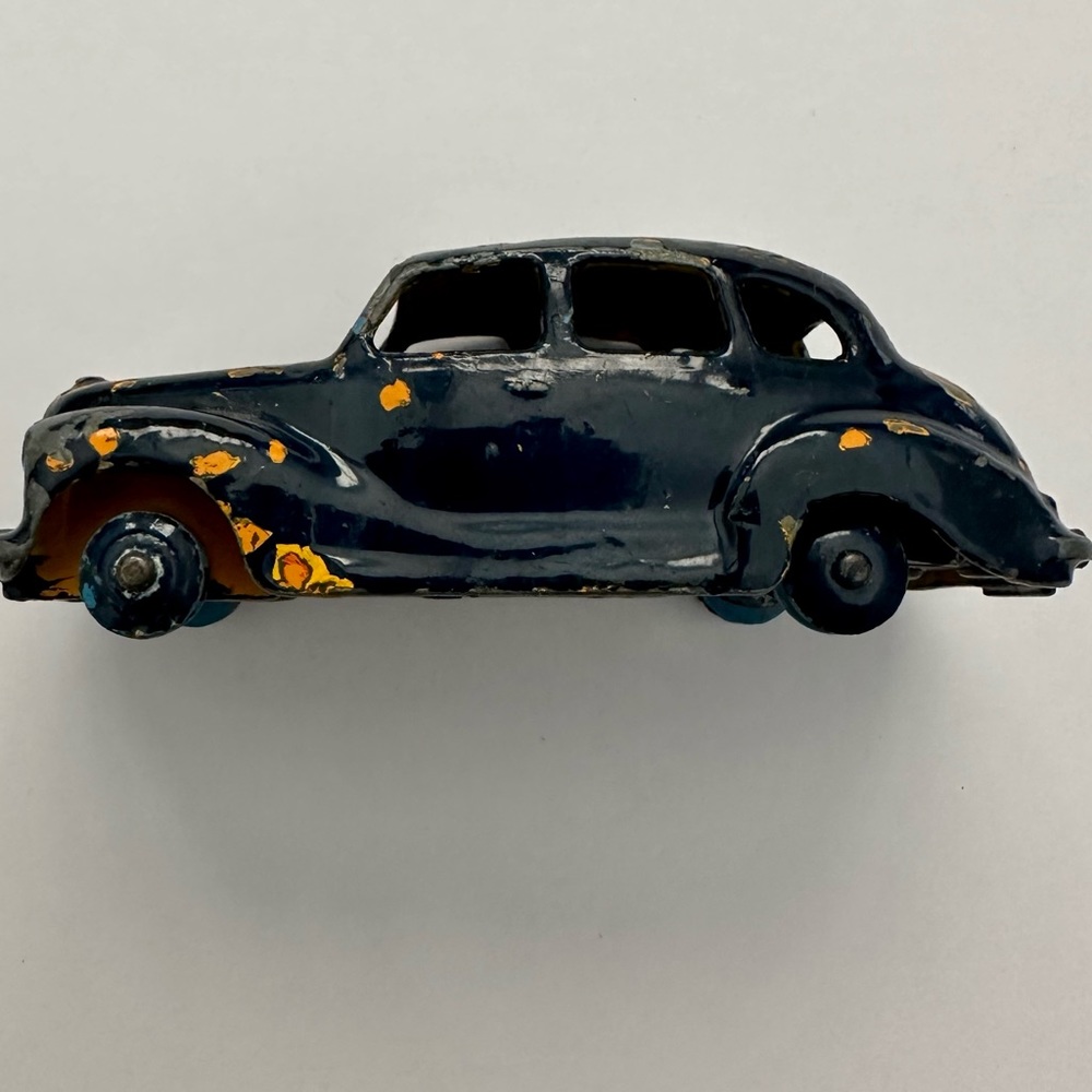 Dinky Toy Austin Devon